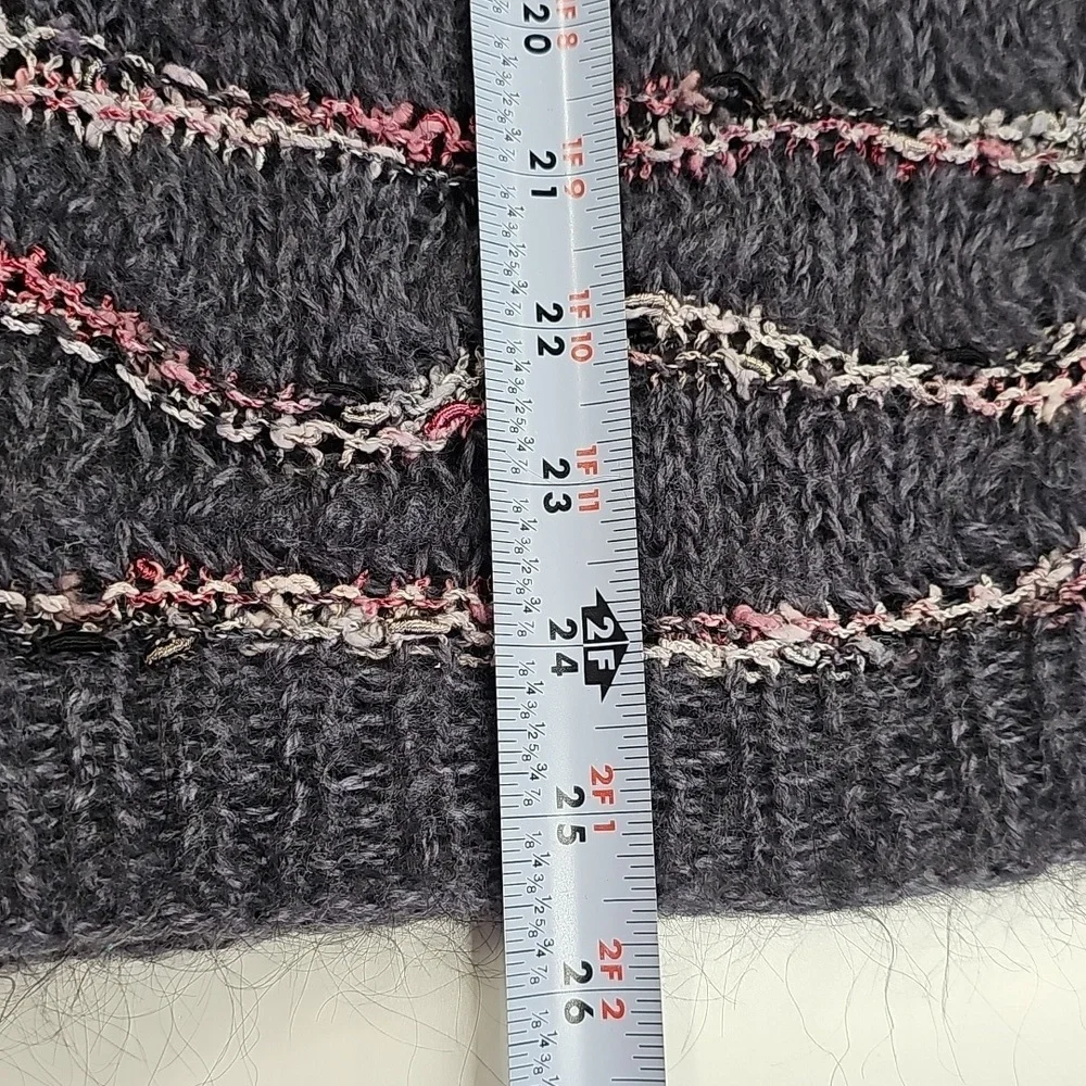 JRW - Handknit Wave Stripes Short Sleeve Sweater, Gray & Pink, Size Large - Picture 7 of 7